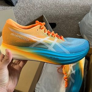 Asics Metaspeed Edge + Carbon Plated Racing Shoe